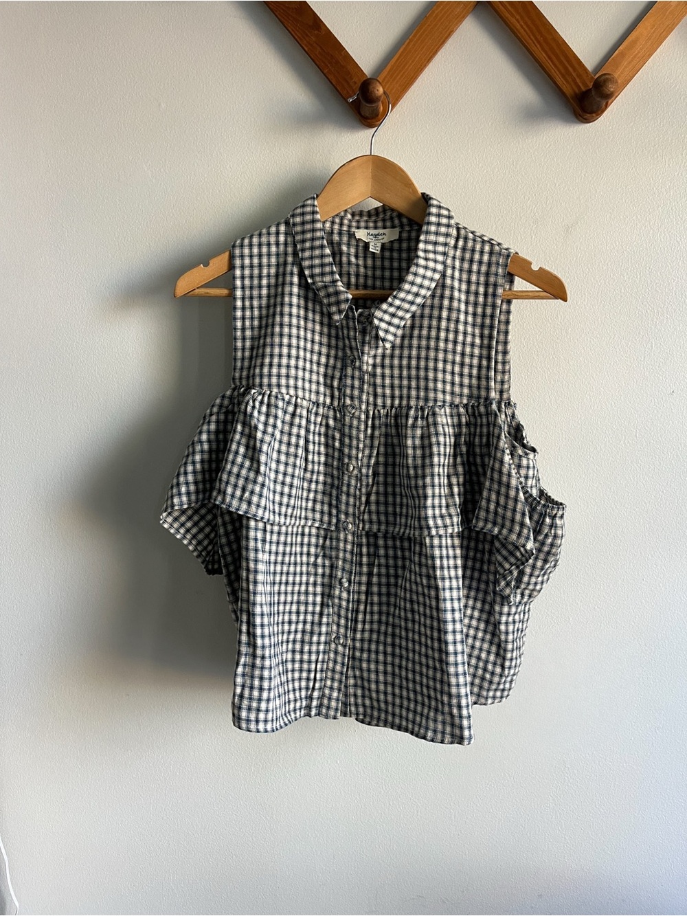 NWT Hayden Black & White Gingham Cold-Shoulder Button-Front Top
